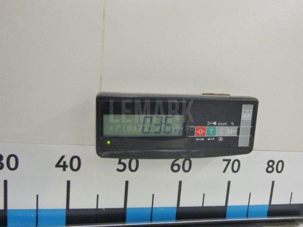 Накладка стекла заднего левого