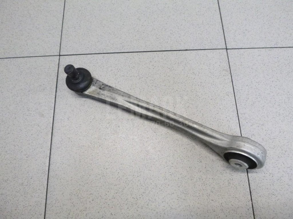 Рычаг передний верхний правый передний