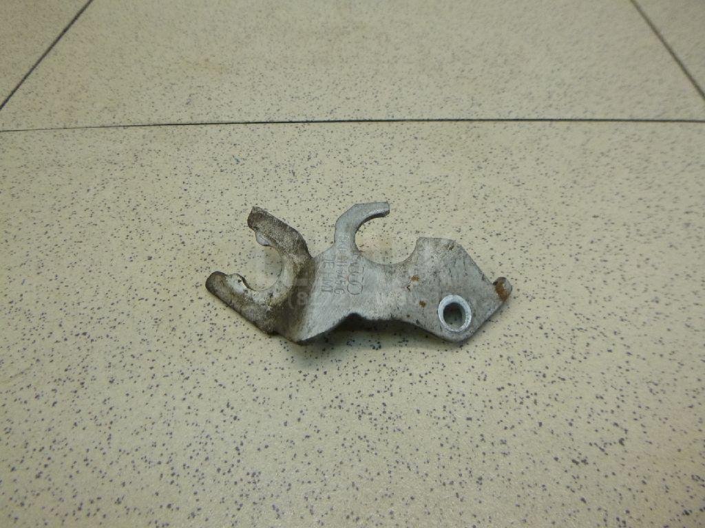 Крепление тормозного шланга