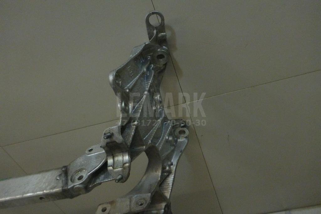 Балка подмоторная