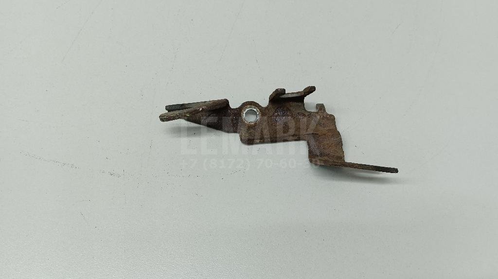 Крепление тормозного шланга