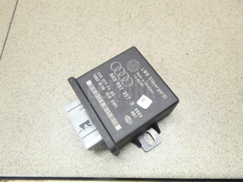 Блок электронный для  Audi 100 [C4] 1991-1994