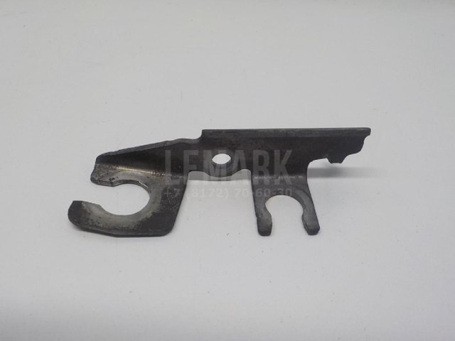 Крепление тормозного шланга