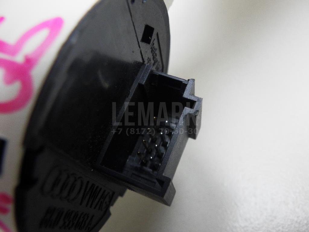 Кнопка люка