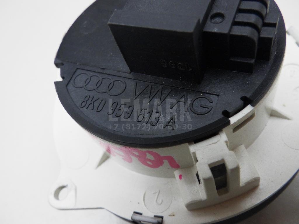 Кнопка люка