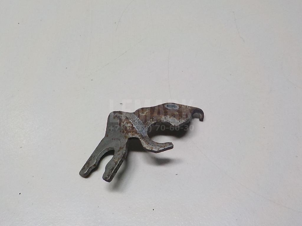 Крепление тормозного шланга