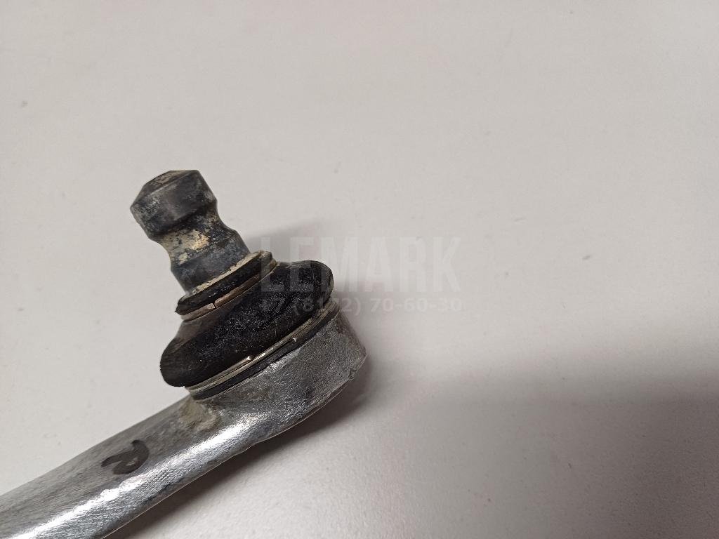 Рычаг передний верхний правый передний