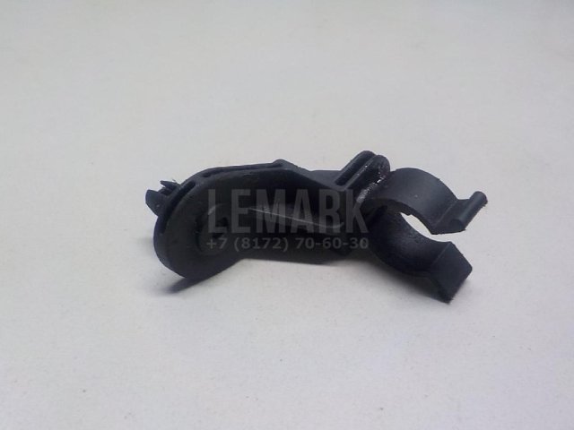 Кронштейн патрубка