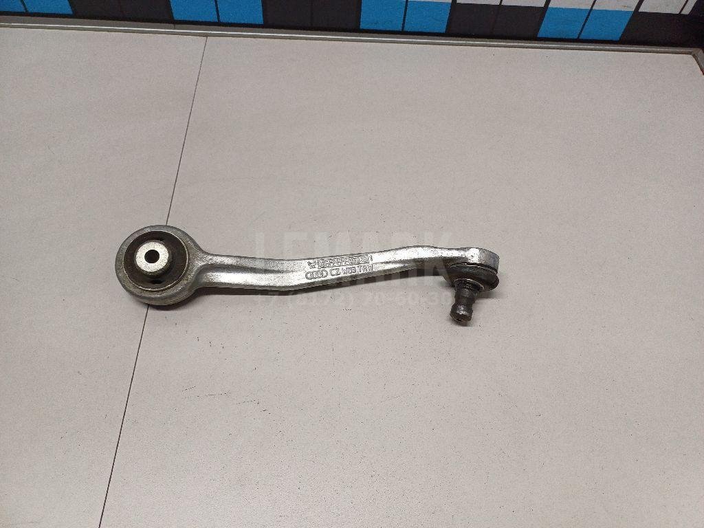 Рычаг передний верхний правый задний