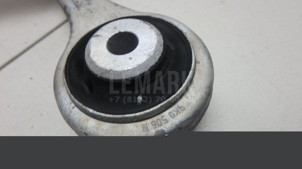 Рычаг передний верхний правый передний