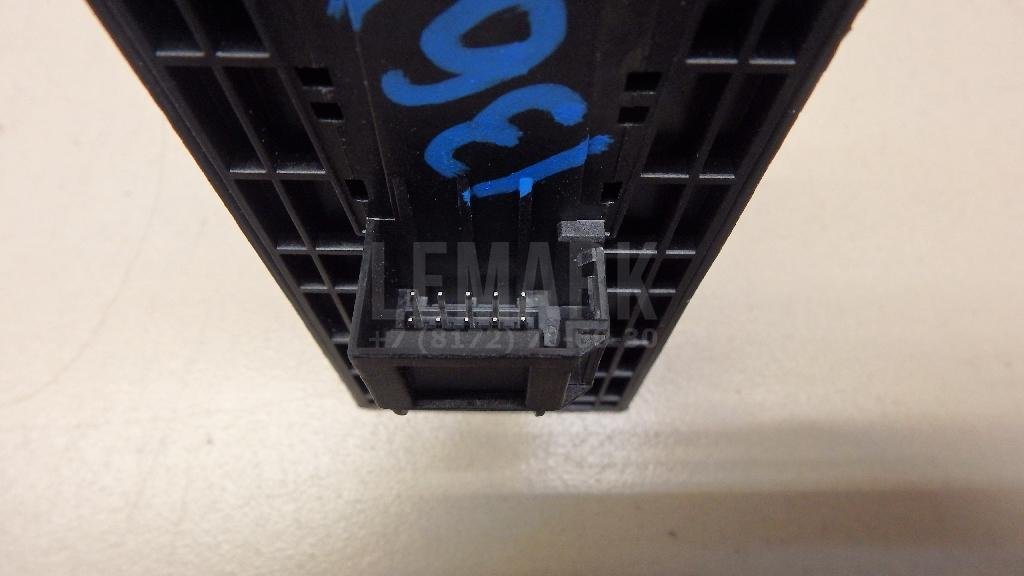 Блок управления стеклоподъемниками