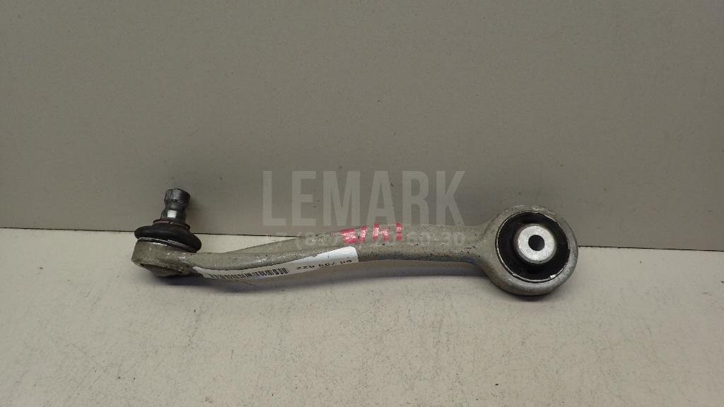 Рычаг передний верхний правый задний