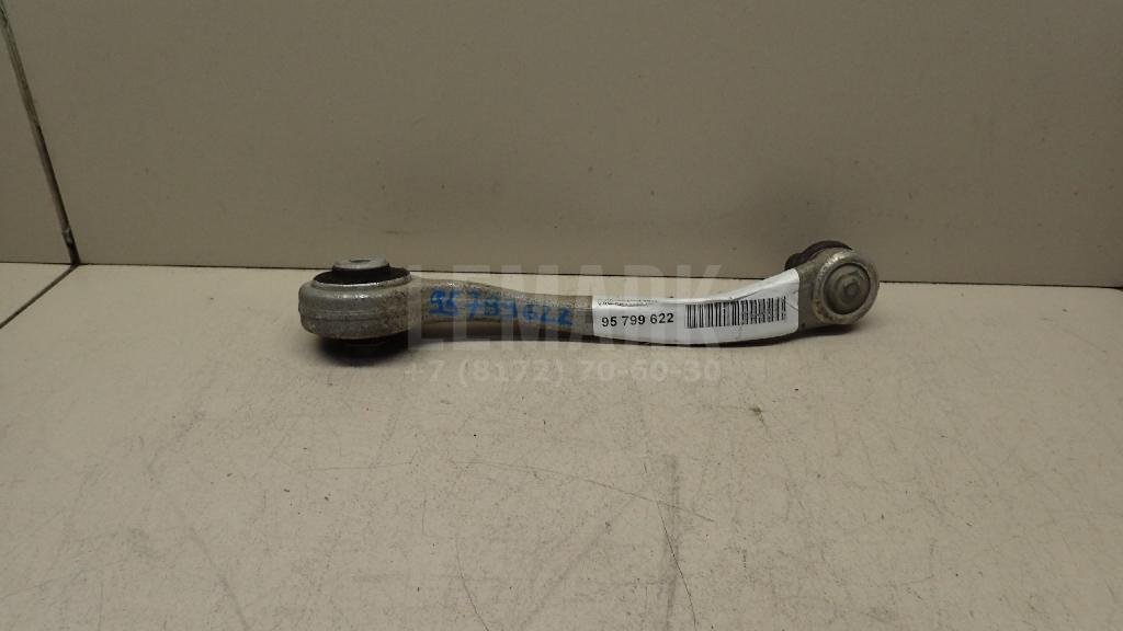 Рычаг передний верхний правый задний