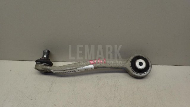 Рычаг передний верхний правый задний