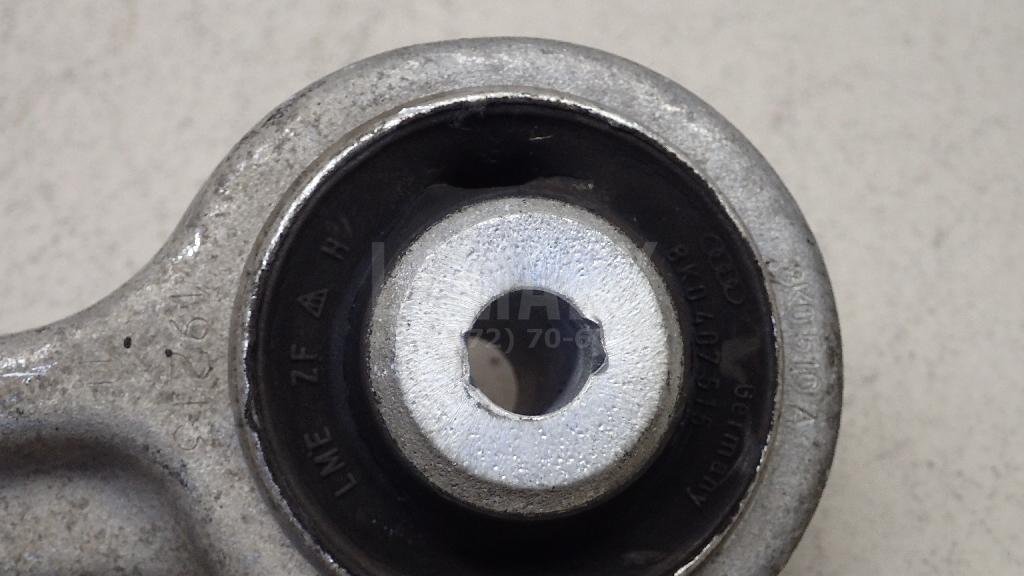 Рычаг передний верхний правый задний