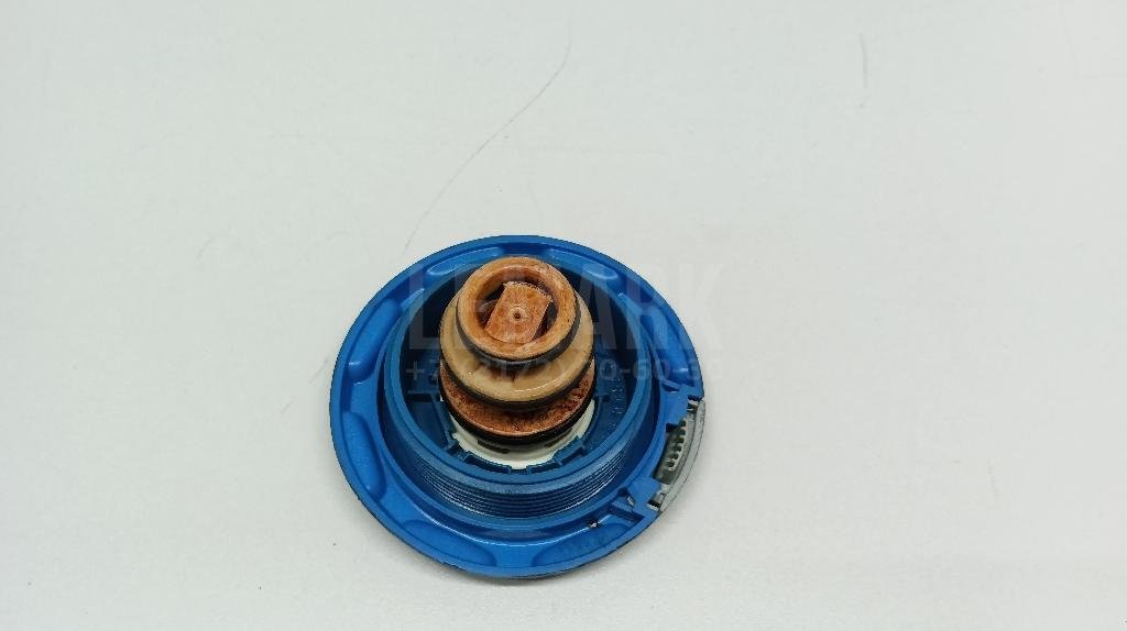 Крышка расширительного бачка