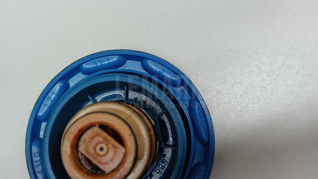 Крышка расширительного бачка