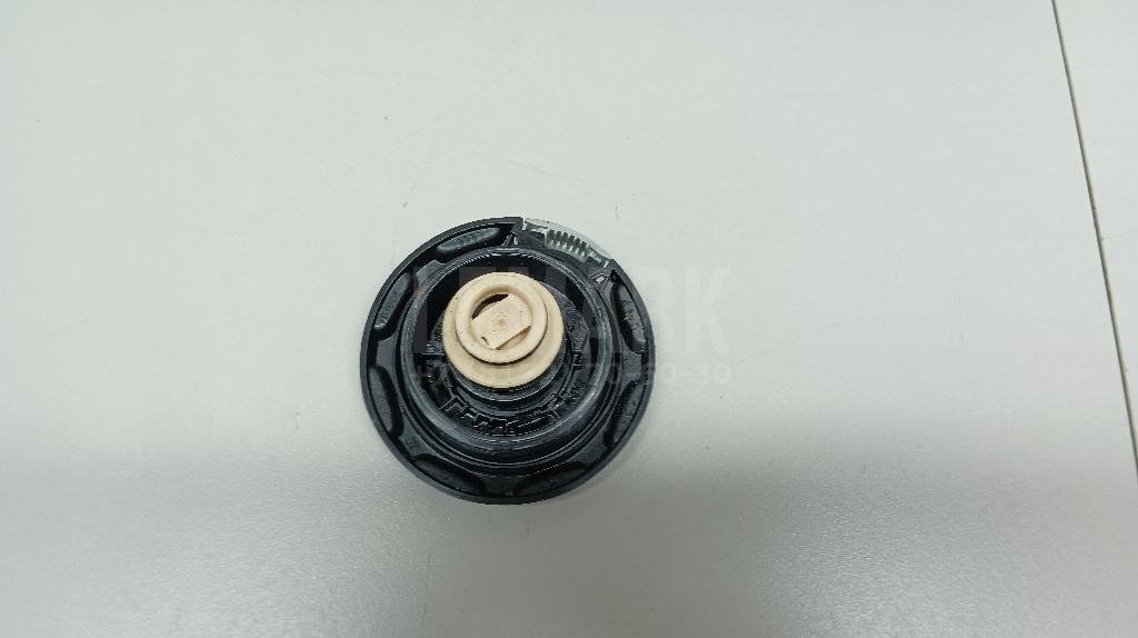 Крышка расширительного бачка