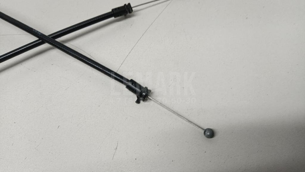 Трос открывания капота