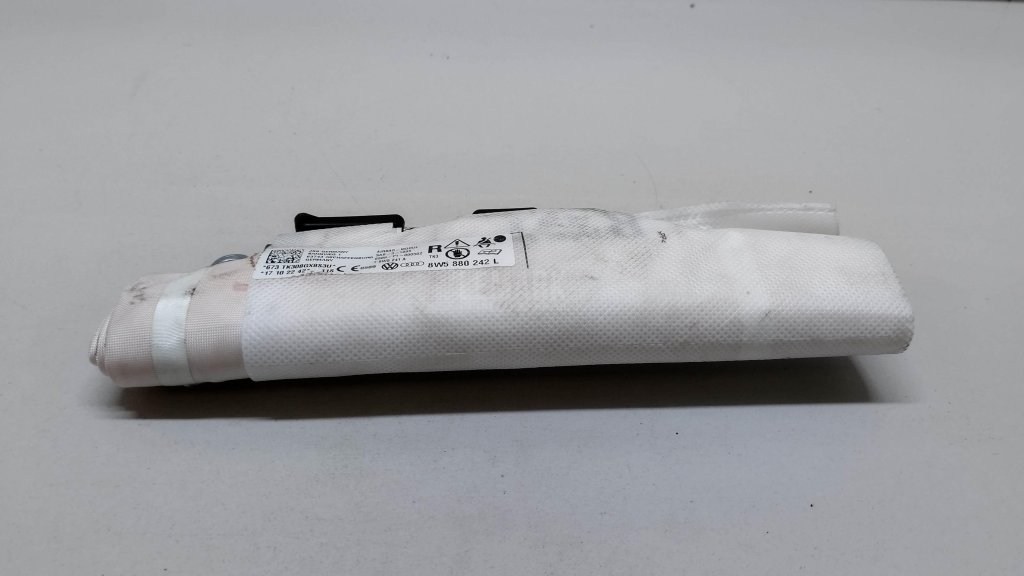 Подушка безопасности боковая (в сиденье)