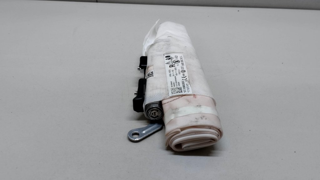 Подушка безопасности боковая (в сиденье)