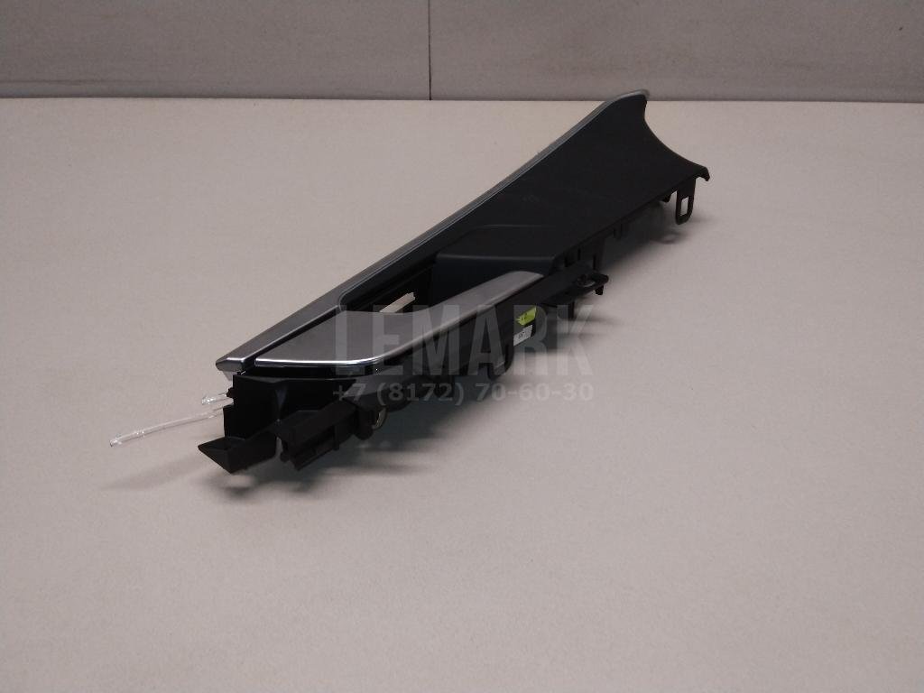 Ручка двери передней внутренняя левая