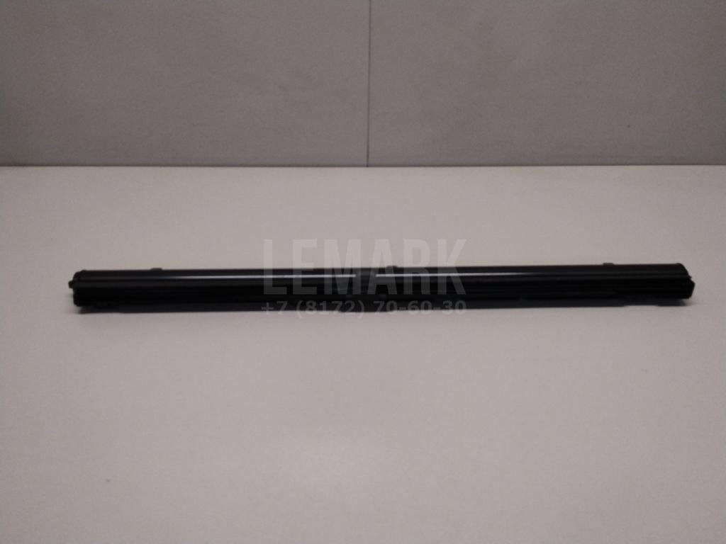 Шторка солнцезащитная