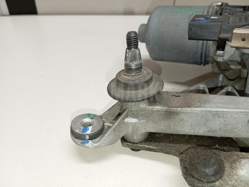 Трапеция стеклоочистителей