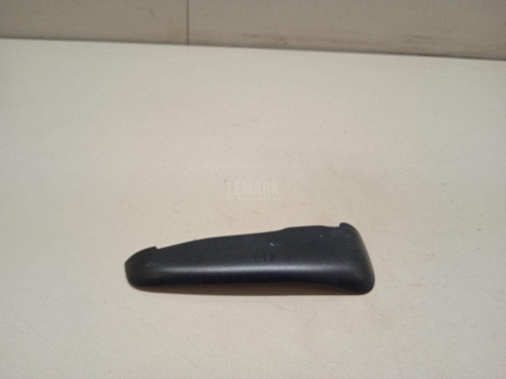 Щиток фонаря