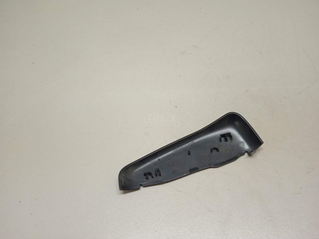 Щиток фонаря