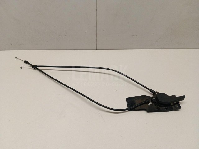 Трос открывания капота