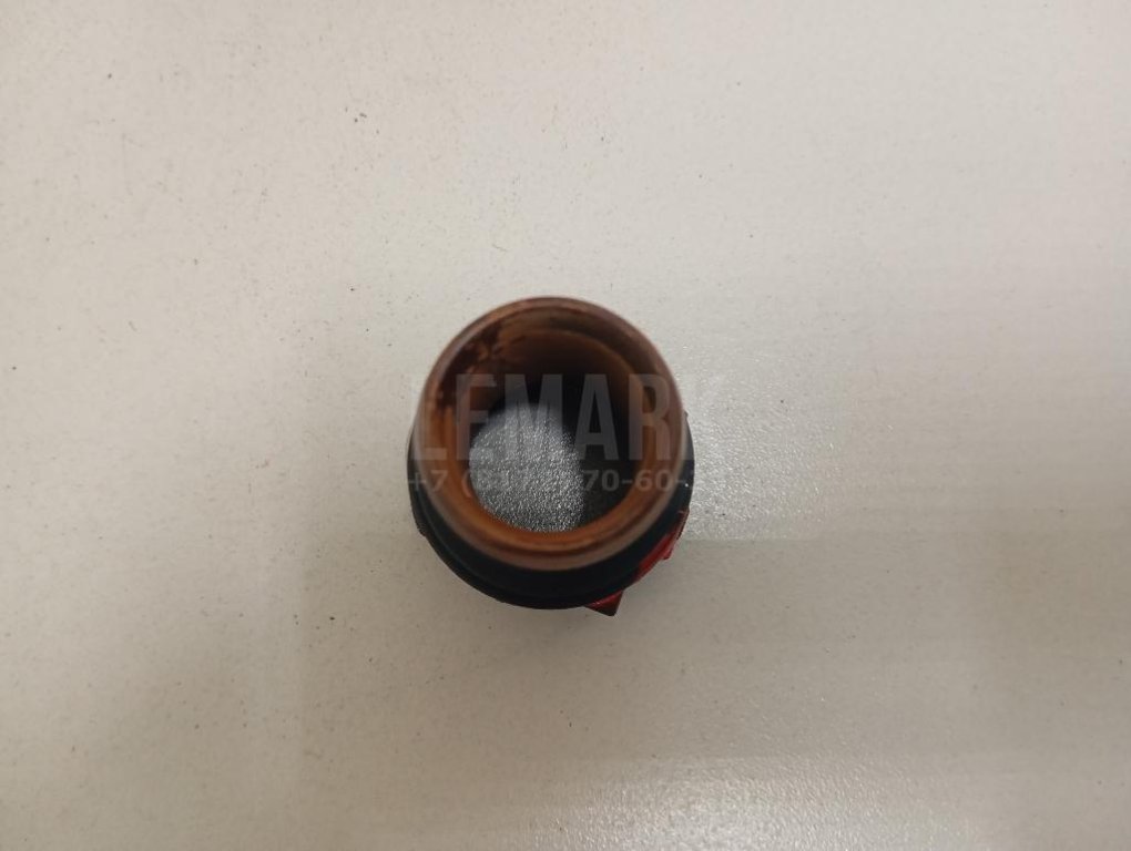 Фланец двигателя системы охлаждения