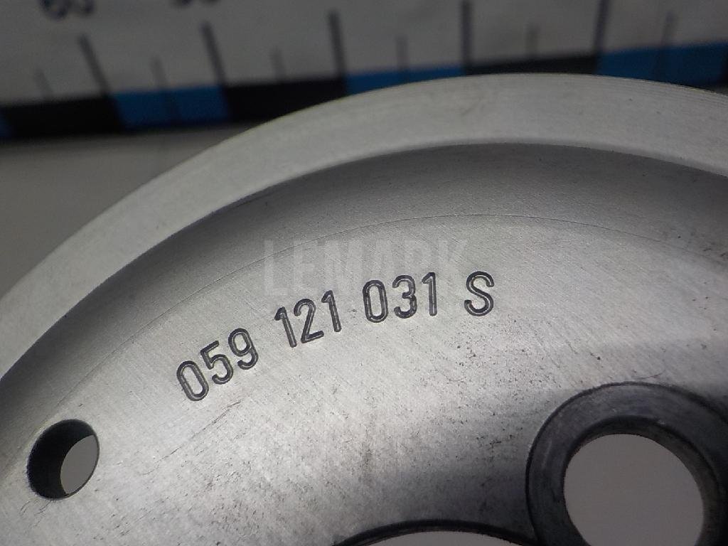 Шкив водяного насоса (помпы)