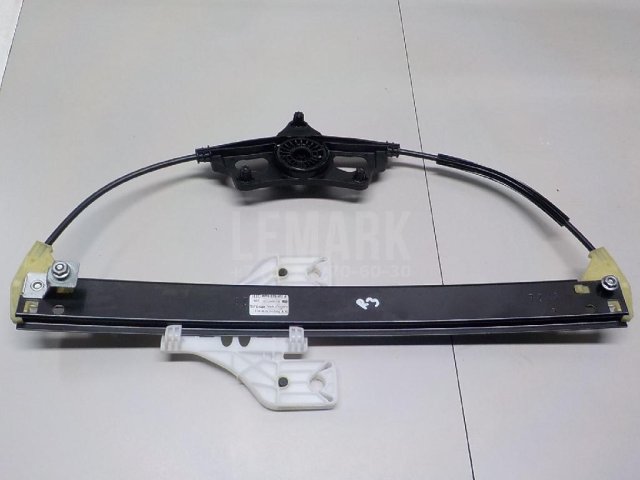 Стеклоподъемник электр. задний правый