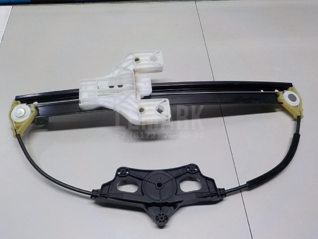 Стеклоподъемник электр. задний правый