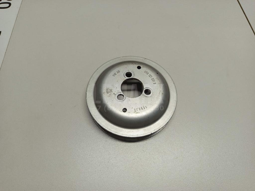 Шкив водяного насоса (помпы)