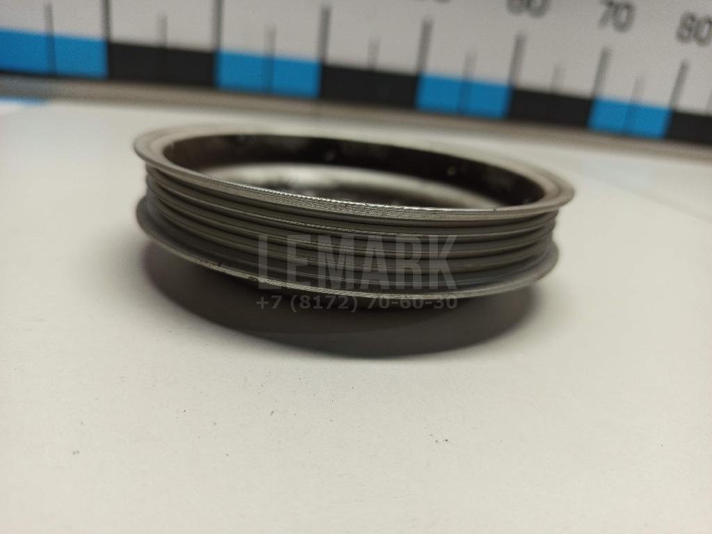 Шкив водяного насоса (помпы)