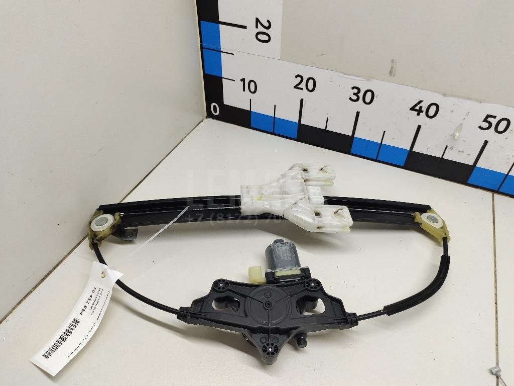 Стеклоподъемник электр. задний правый