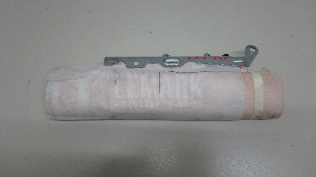 Подушка безопасности боковая (в сиденье)