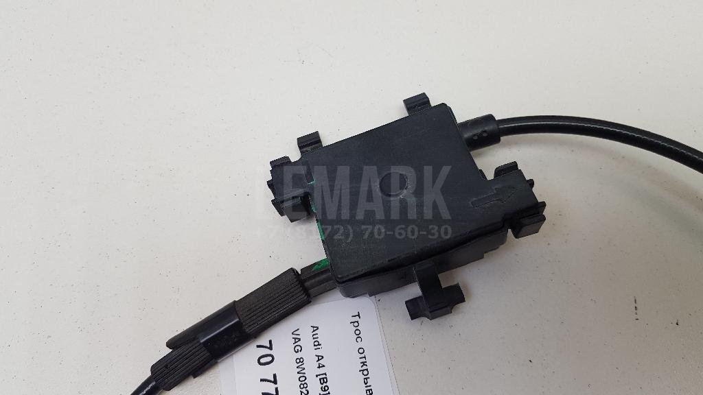 Трос открывания капота