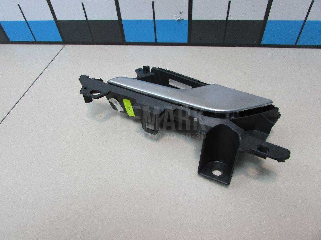 Ручка двери внутренняя правая