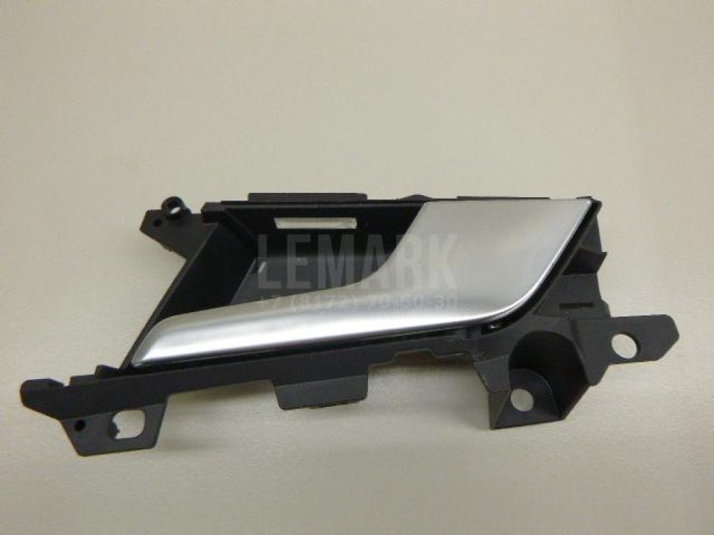 Ручка двери внутренняя правая