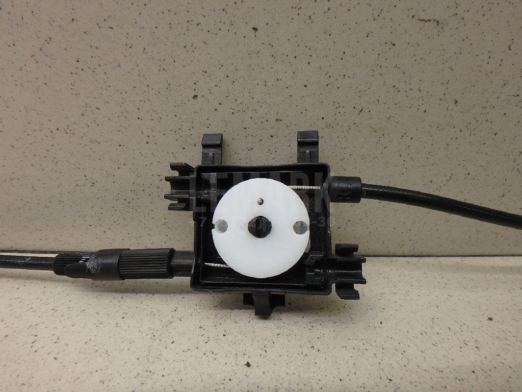 Трос открывания капота