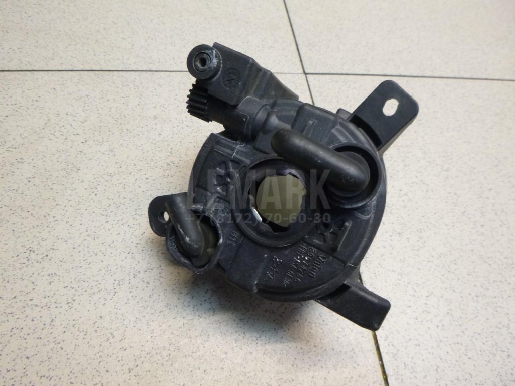 Фара противотуманная правая