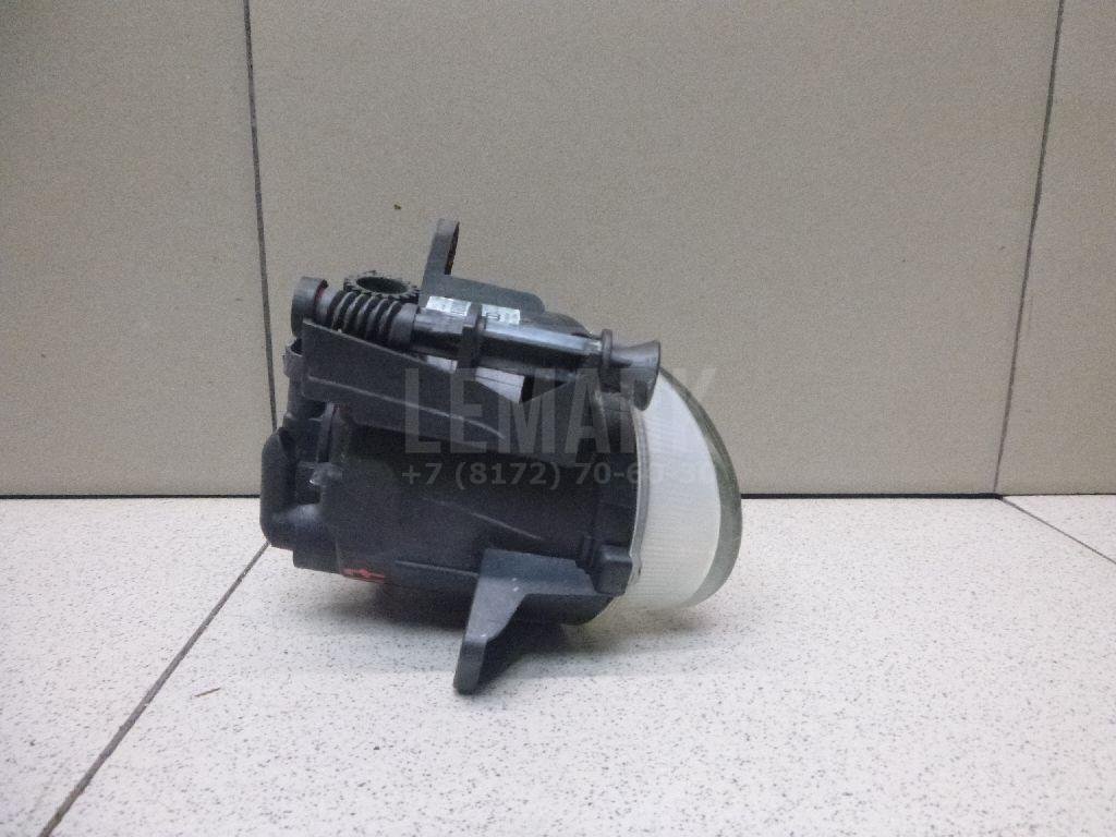 Фара противотуманная правая