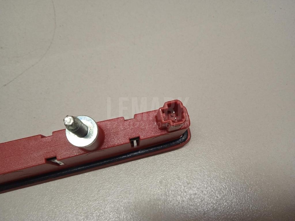 Фонарь задний (стоп сигнал) для  Audi A4 [B9] 2015