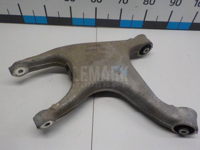 Рычаг задний нижний левый