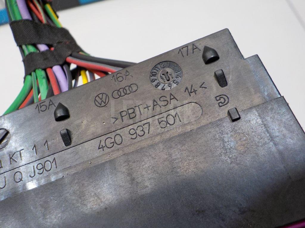 Блок предохранителей