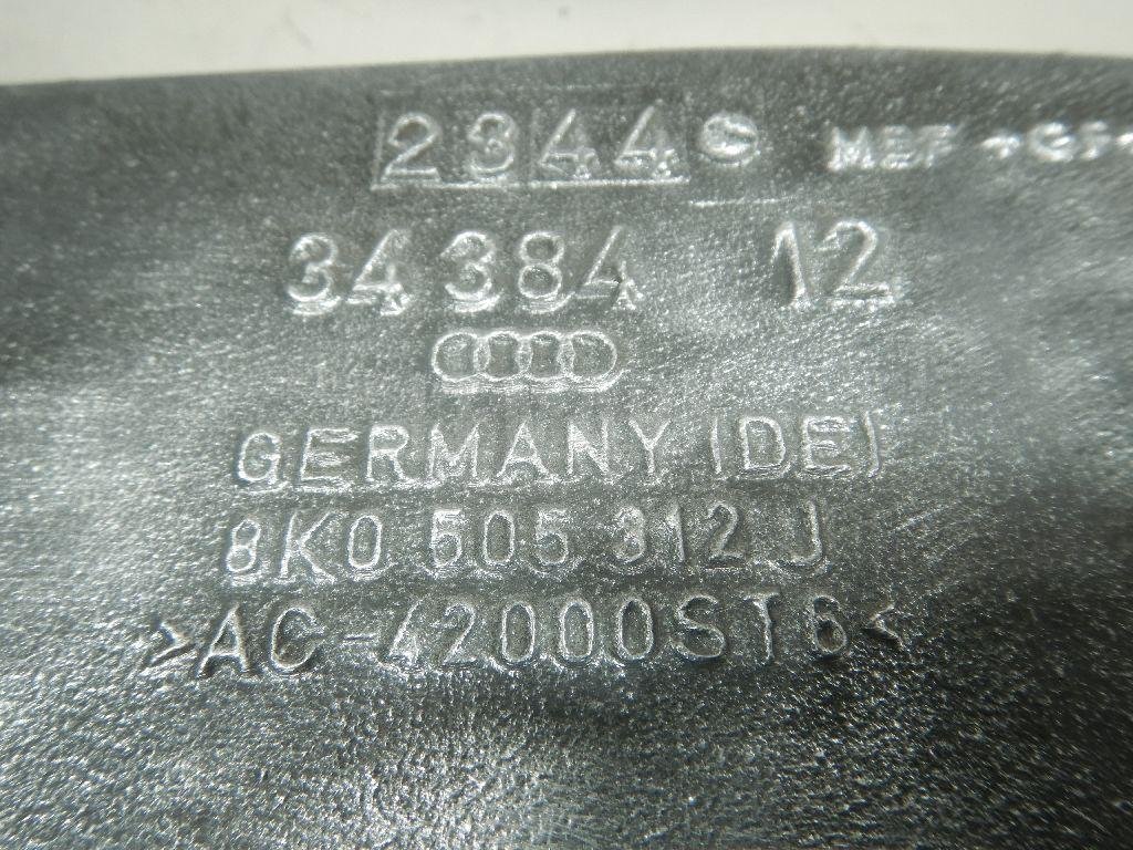 Рычаг задний нижний правый