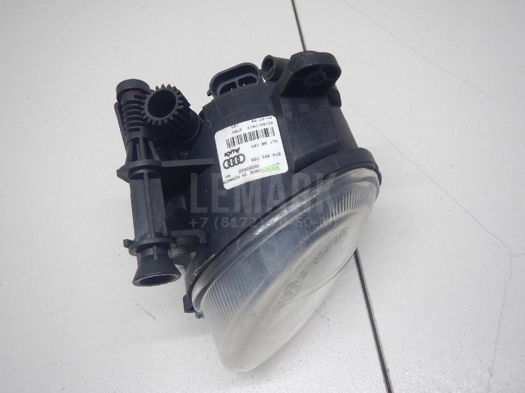 Фара противотуманная правая